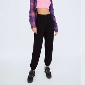 aritzia tna joggers sweatpants